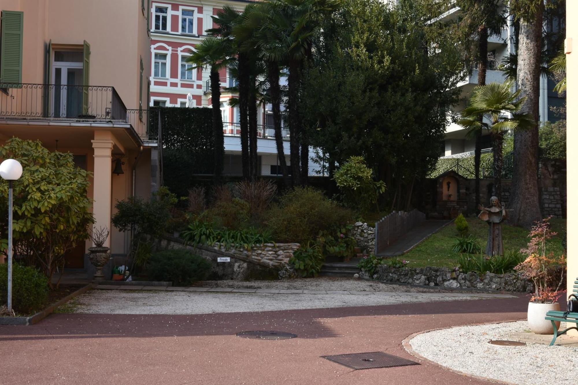 Hotel Casa Santa Birgitta Lugano Exterior foto